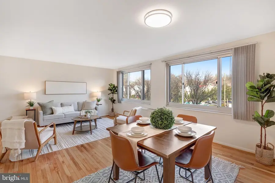 1900 Lyttonsville Rd #504, Silver Spring, MD 20910 - #3