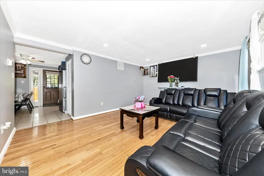 7804 Epsilon Dr, Derwood, MD 20855 - #3