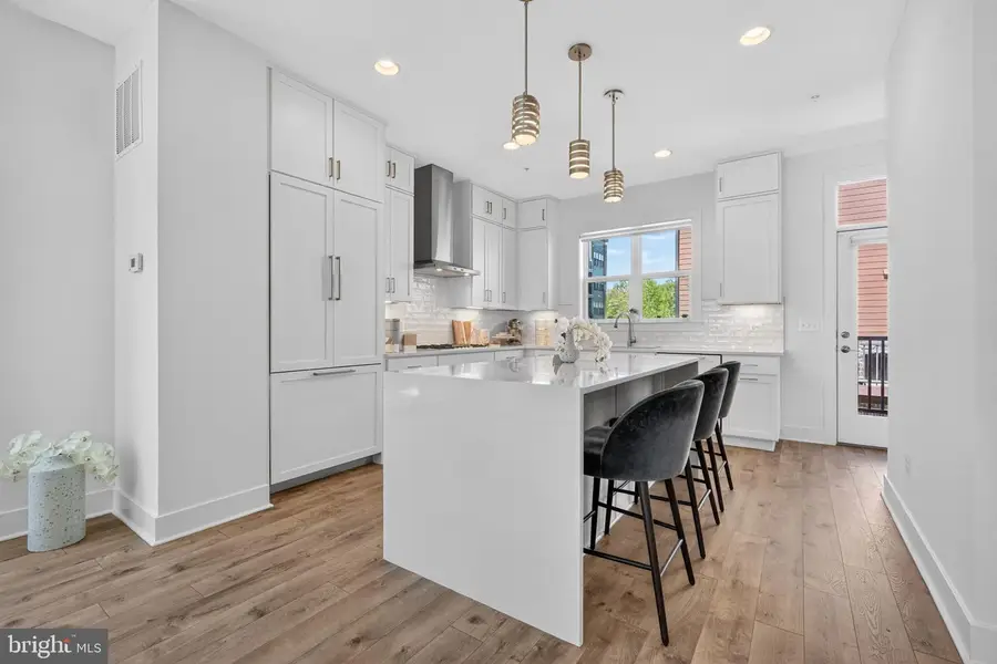 3301 Woodland Phlox St, Rockville, MD 20852 - #3