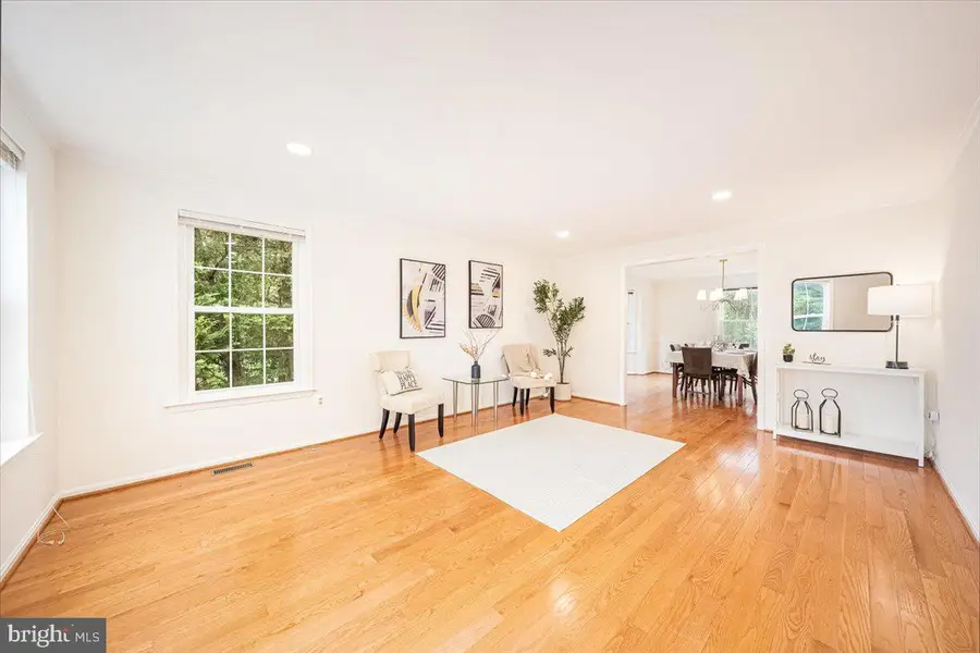 7201 Dubuque Ct, Rockville, MD 20855 - #3