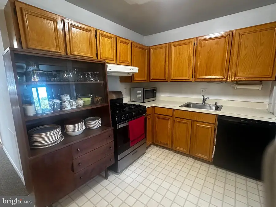 Address Withheld By Seller, Gaithersburg, MD 20886 - #2