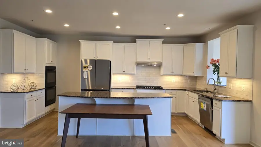 1108 Autumn Brook Ave, Silver Spring, MD 20906 - #2