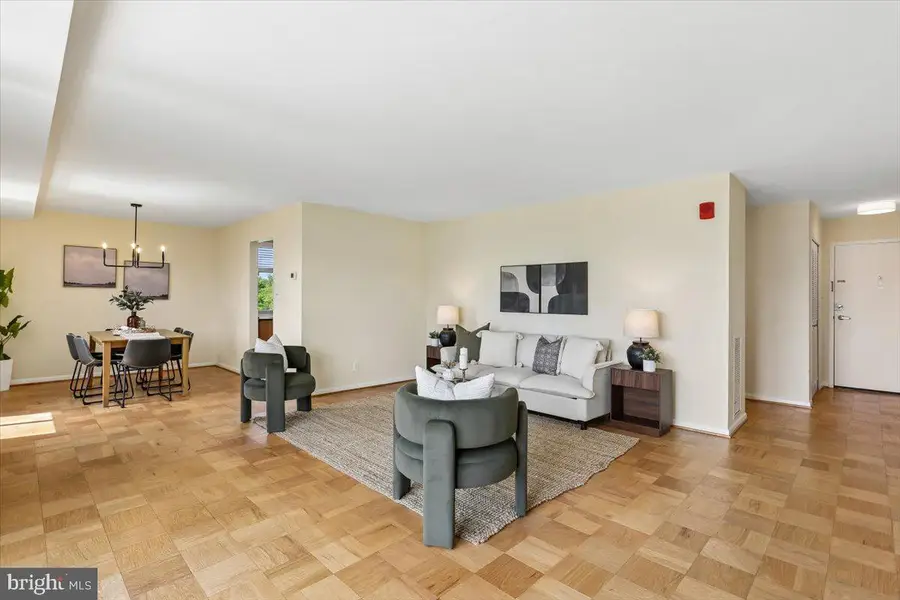 4977 Battery Ln #1-902, Bethesda, MD 20814 - #3