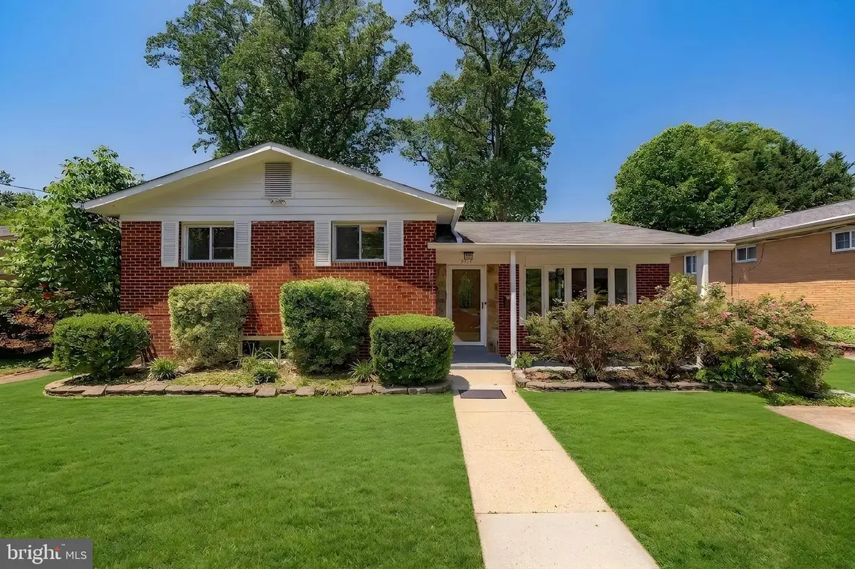 9512 Flower Ave, Silver Spring, MD 20901 - #1