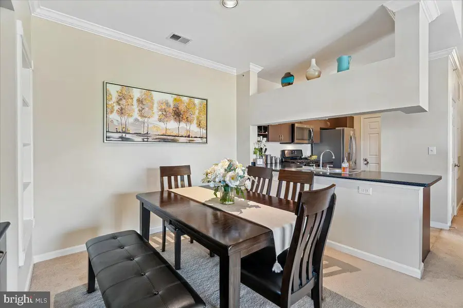 19623 Galway Bay Cir #403, Germantown, MD 20874 - #2