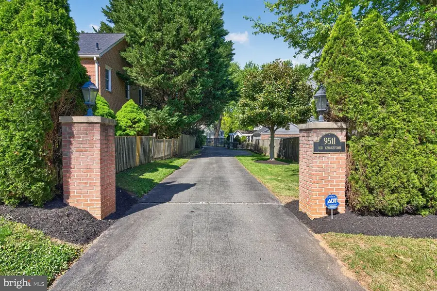9511 Old Georgetown Rd, Bethesda, MD 20814 - #2