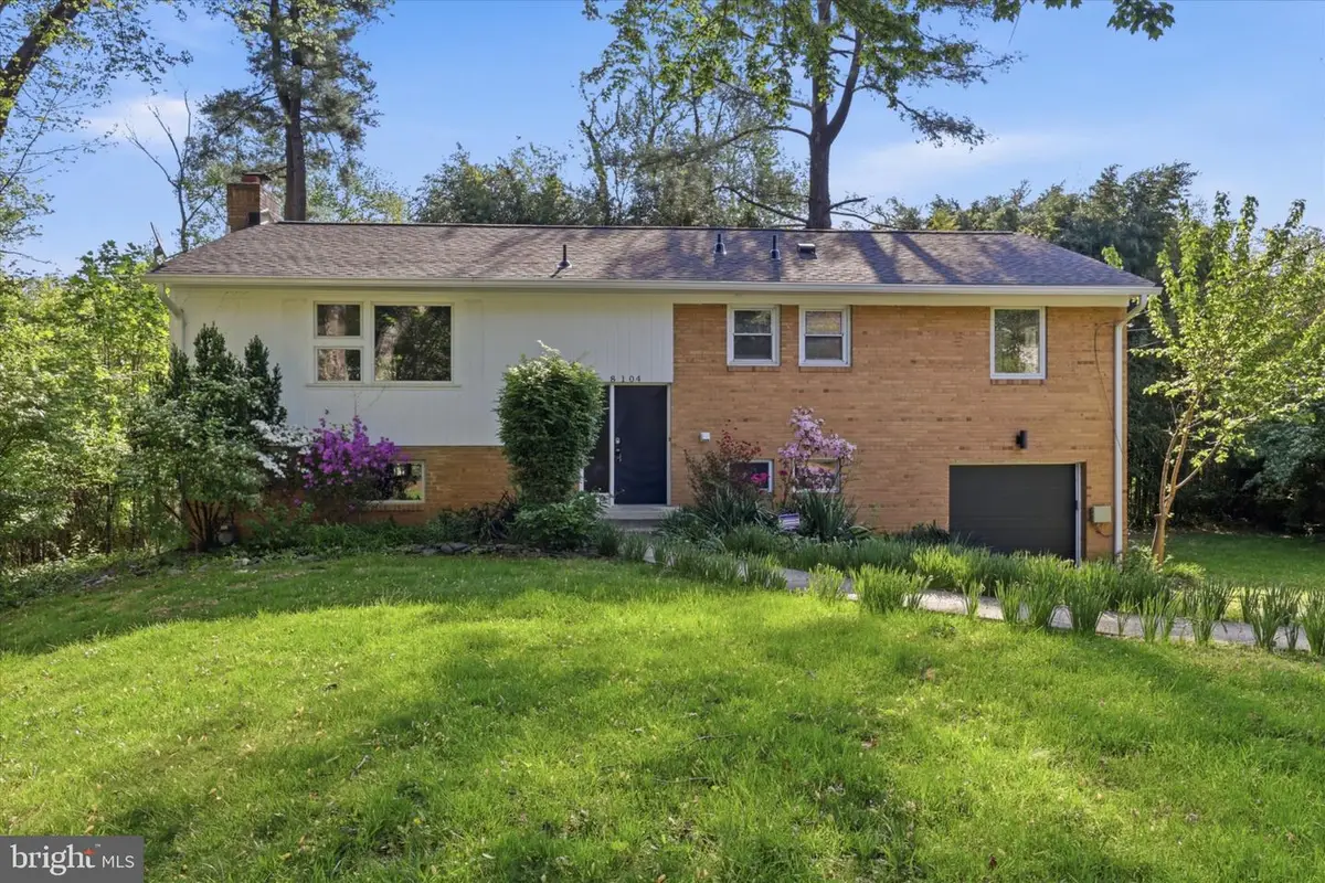 8104 Hawthorne Ct, Bethesda, MD 20817 - #1