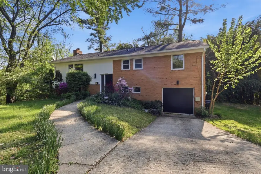 8104 Hawthorne Ct, Bethesda, MD 20817 - #3