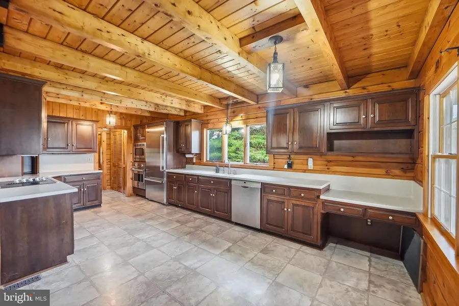21142 Westerly Rd, Poolesville, MD 20837 - #3