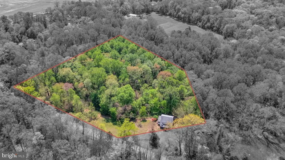 20730 Big Woods Rd, Dickerson, MD 20842 - #1