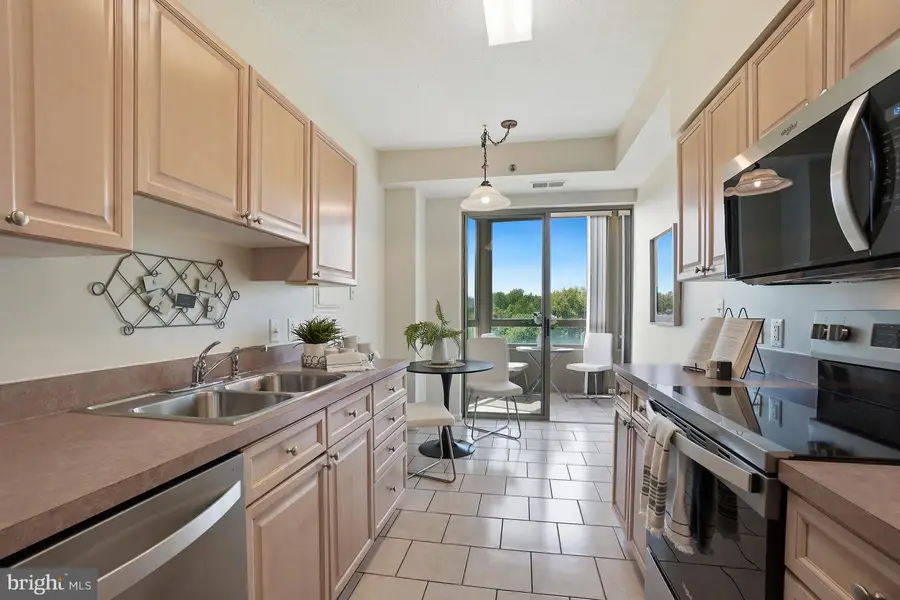 3210 N Leisure World Blvd #1001, Silver Spring, MD 20906 - #2