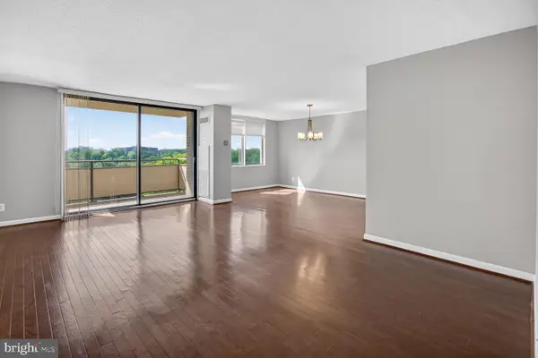 5225 Pooks Hill Rd #1404s, BETHESDA, MD 20814