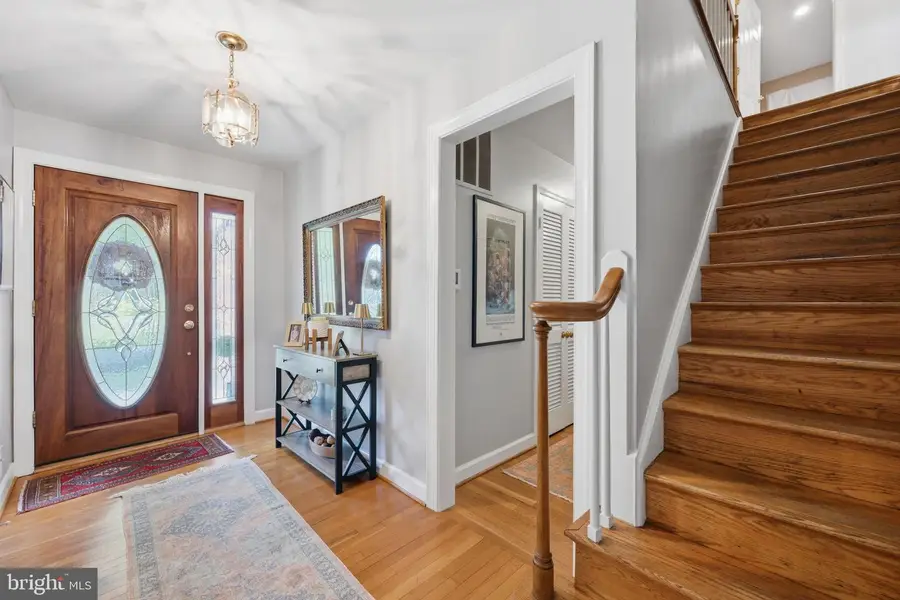16629 S Westland Dr, Gaithersburg, MD 20877 - #2