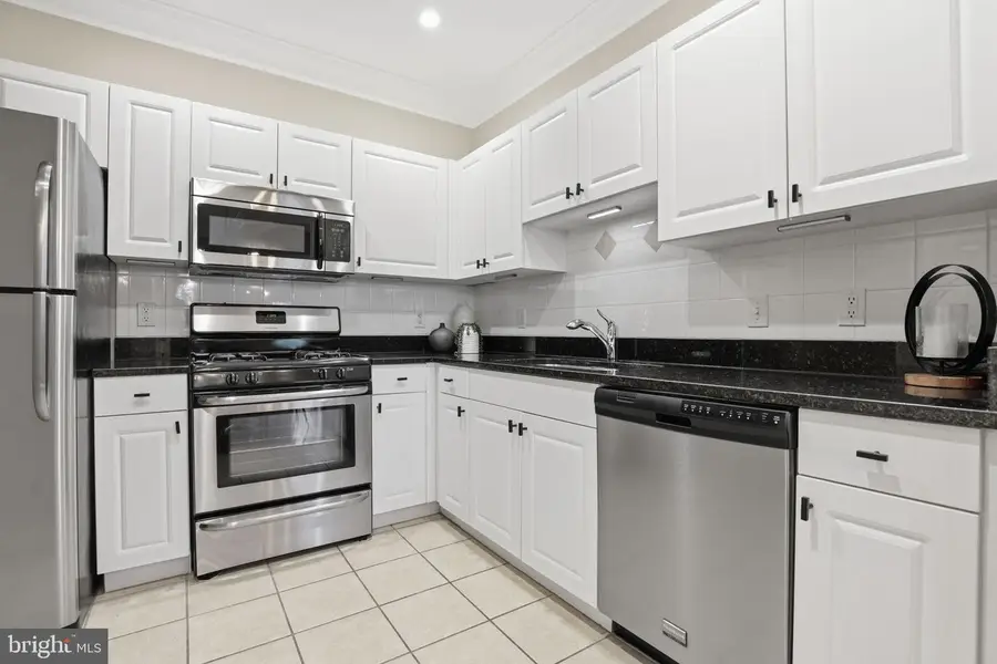 7 Granite Pl #214, Gaithersburg, MD 20878 - #2