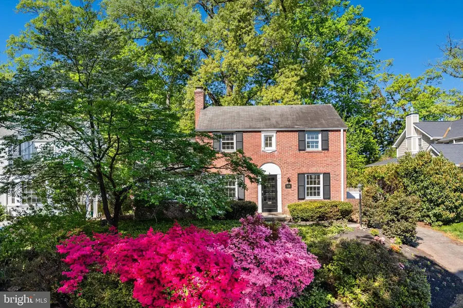 5608 Harwick Rd, Bethesda, MD 20816 - #2