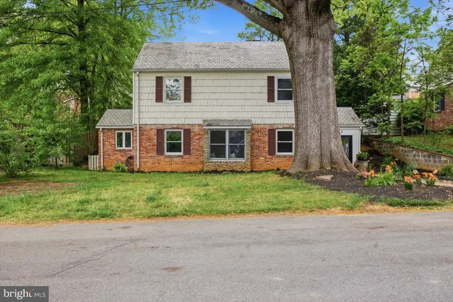 1613 N Springwood Dr N, Silver Spring, MD 20910 - #2