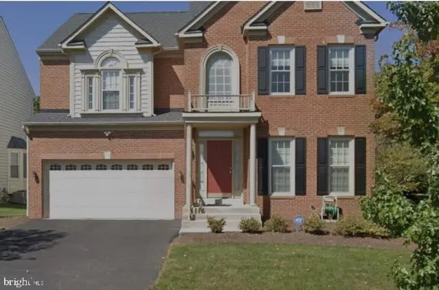 10816 Maplecrest Ln, Potomac, MD 20854 - #1