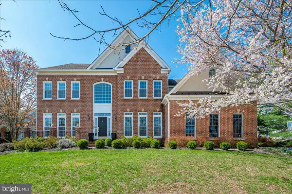 15125 Rollinmead Dr, GAITHERSBURG, MD 20878