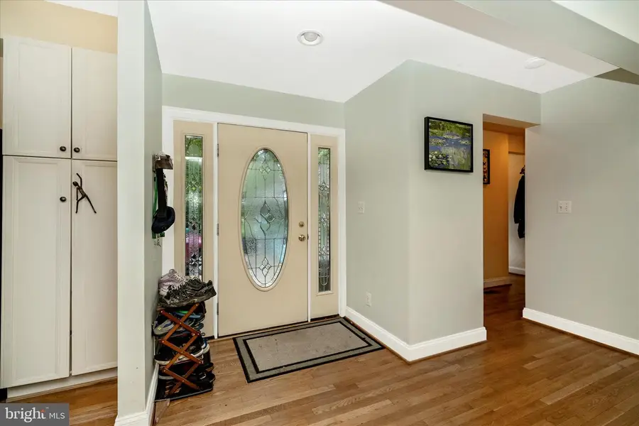 9328 Garden Ct, Potomac, MD 20854 - #3