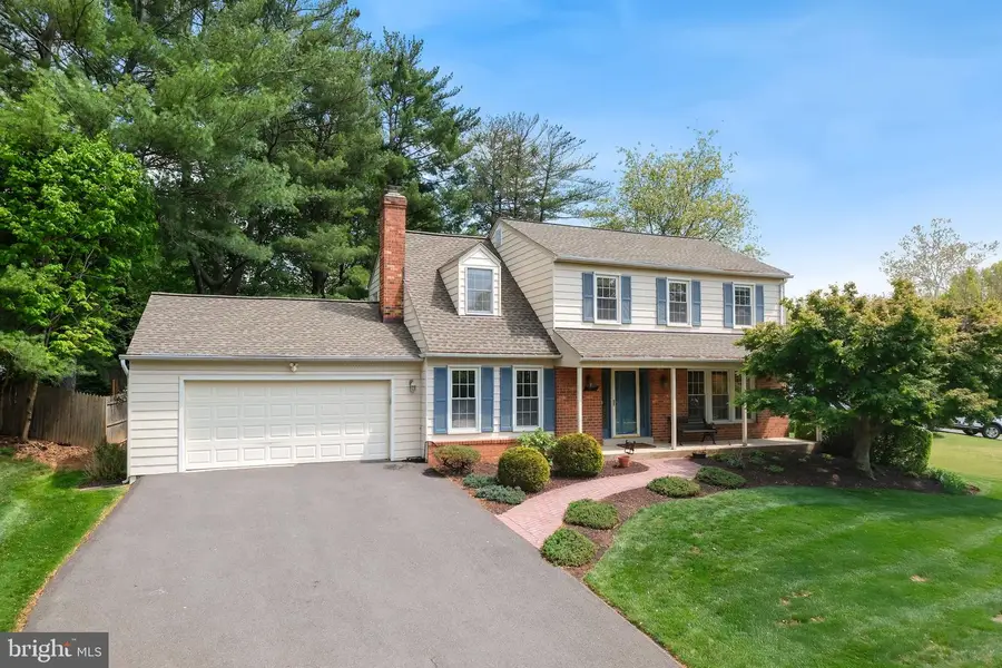 1429 Longhill Dr, Rockville, MD 20854 - #2