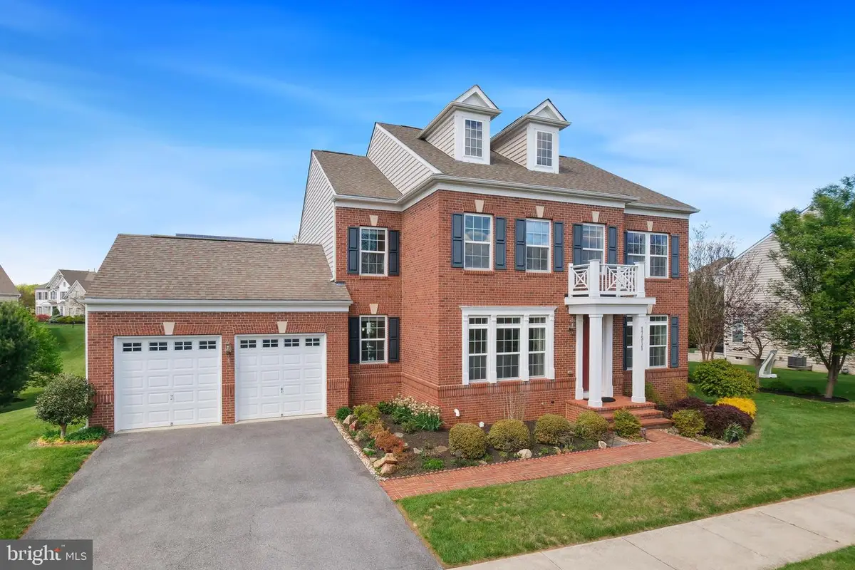 17511 Toboggan Ln, Rockville, MD 20855 - #1