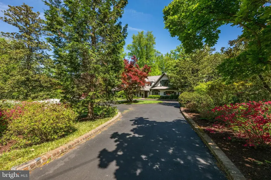 7019 Armat Dr, Bethesda, MD 20817 - #2
