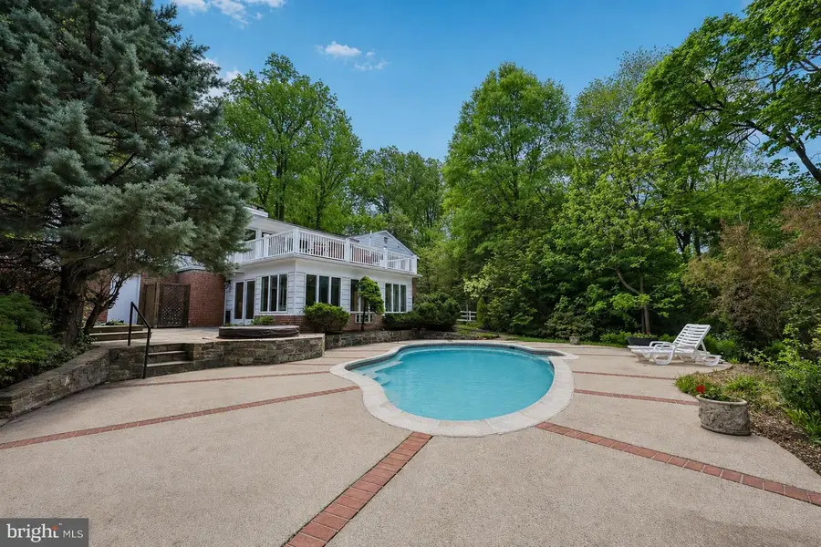 10410 Gary Rd, Potomac, MD 20854 - #2