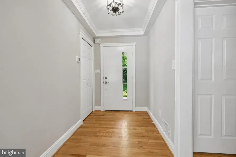 10410 Gary Rd, Potomac, MD 20854 - #3