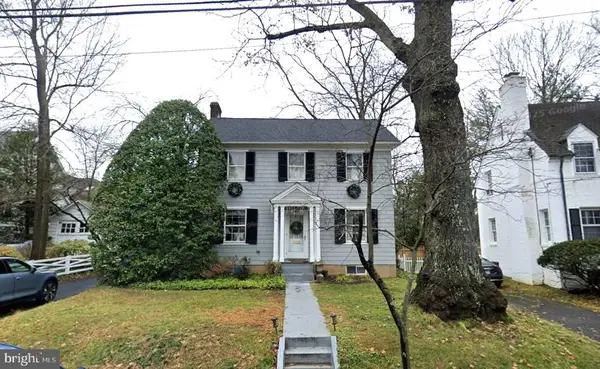 6802 Georgia St, CHEVY CHASE, MD 20815