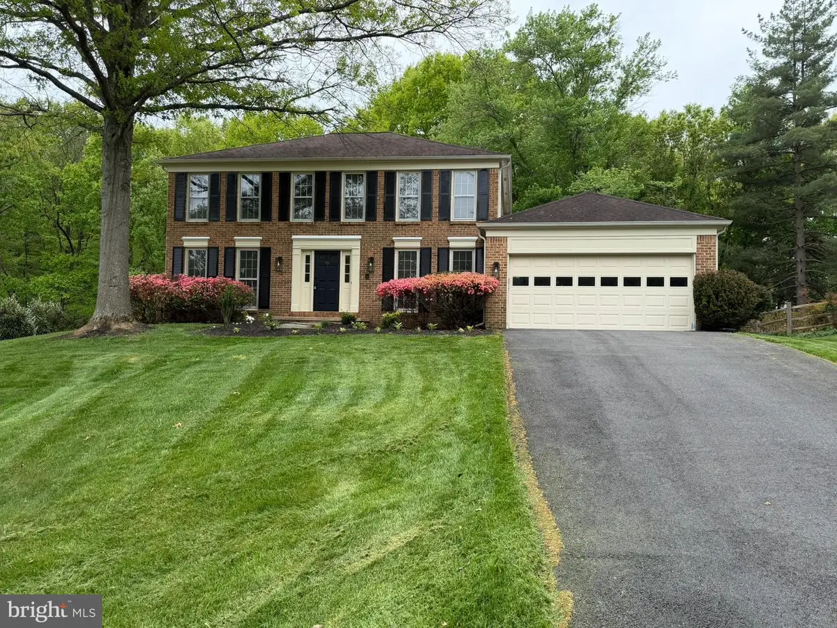 14512 Triple Crown Pl, Gaithersburg, MD 20878 - #1