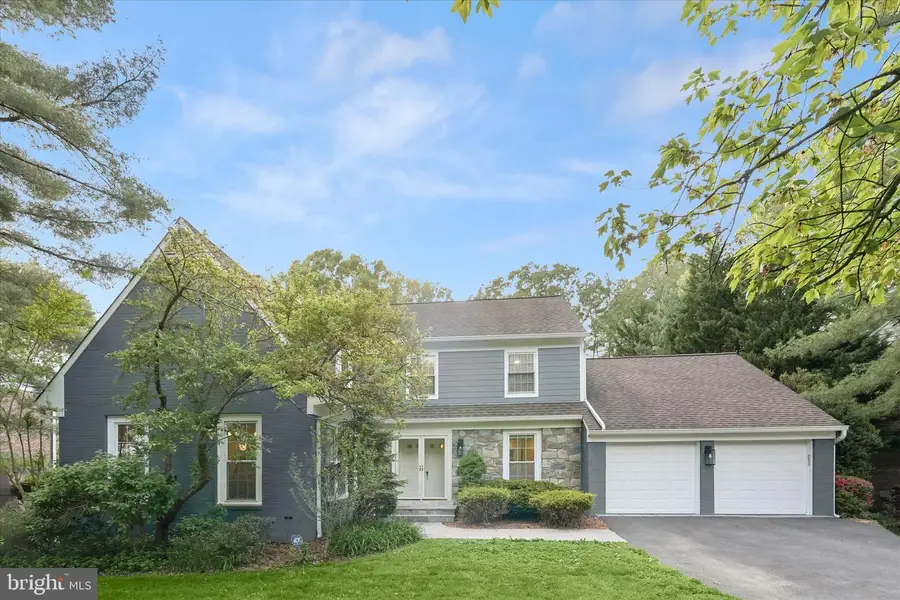 7533 Pepperell Dr, Bethesda, MD 20817 - #2