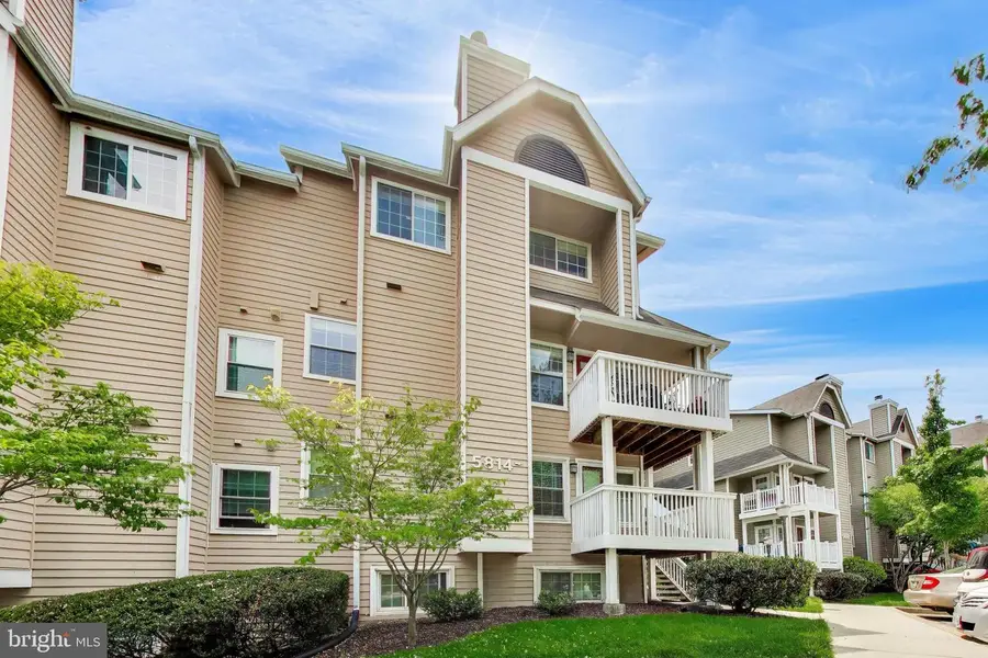 5814 Inman Park Cir #220, Rockville, MD 20852 - #2