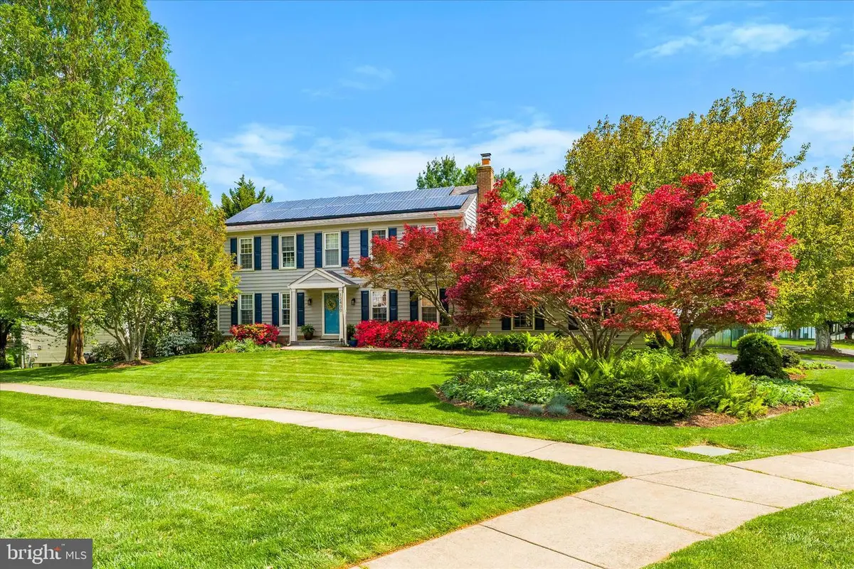 12400 Triple Crown Rd, Gaithersburg, MD 20878 - #1