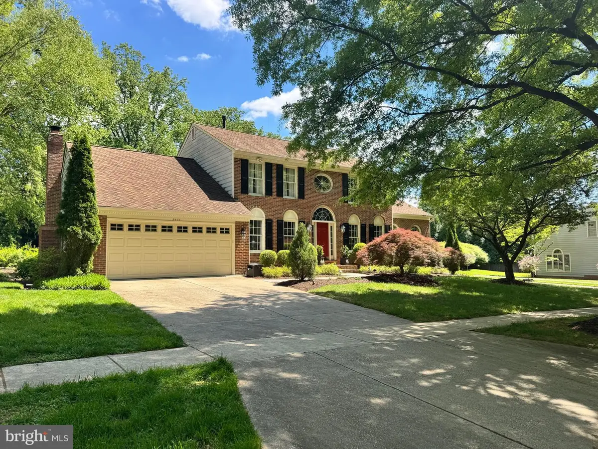 5613 Sugarbush Ln, Rockville, MD 20852 - #1