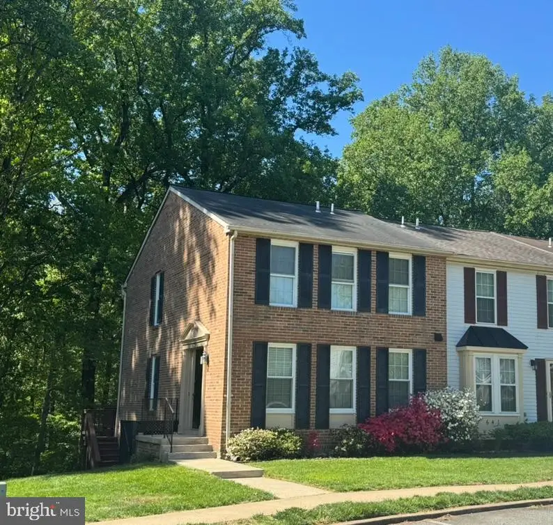 639 Coral Reef Dr, Gaithersburg, MD 20878 - #2