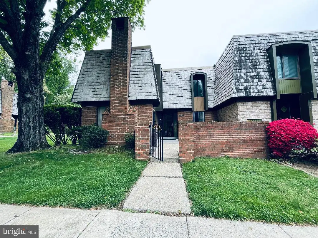 9562 Fern Hollow Way, Gaithersburg, MD 20886 - #1