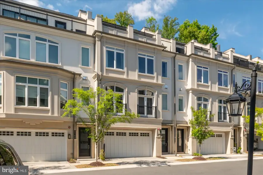 8165 River Rd, Bethesda, MD 20817 - #2