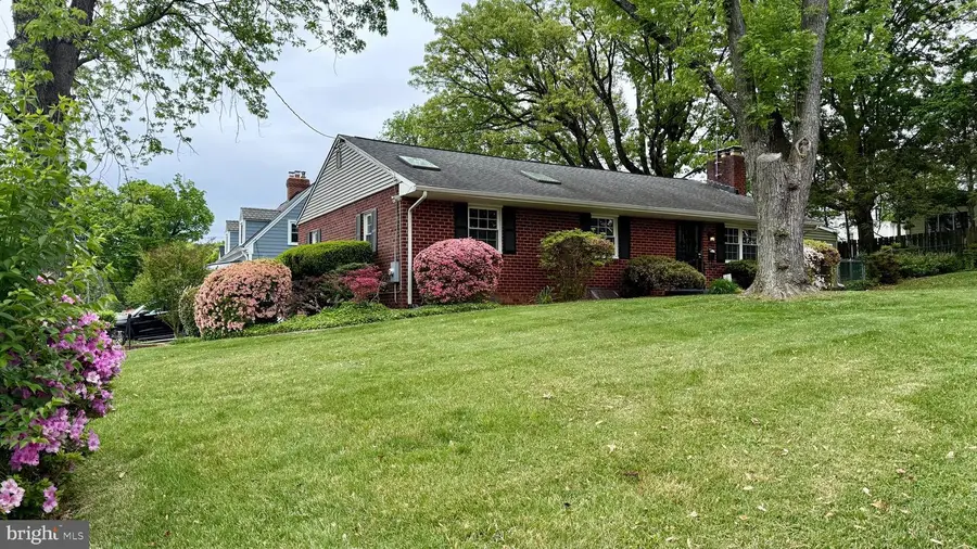 9807 Merwood Ln, Silver Spring, MD 20901 - #2