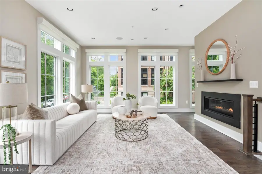 3635 Chevy Chase Lake Dr, Chevy Chase, MD 20815 - #2