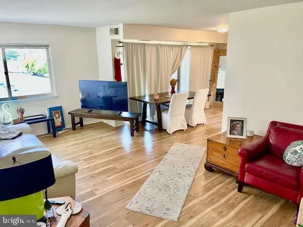 5200 Crossfield Ct #138, ROCKVILLE, MD 20852