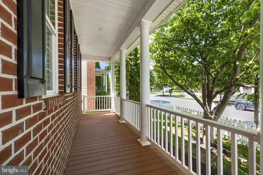 23037 Spicebush Dr, Clarksburg, MD 20871 - #3