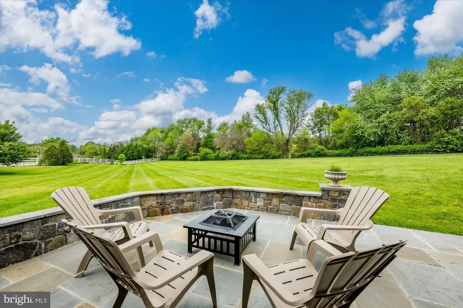 12610 Hill Creek Ln, Potomac, MD 20854 - #2