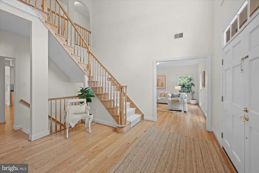 7016 Fawn Trail Ct, Bethesda, MD 20817 - #3