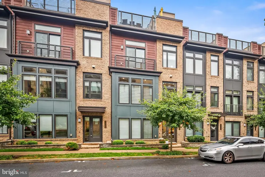 151 Winsome Cir, Bethesda, MD 20814 - #2