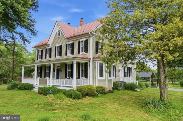 15715 Avery Rd, ROCKVILLE, MD 20855