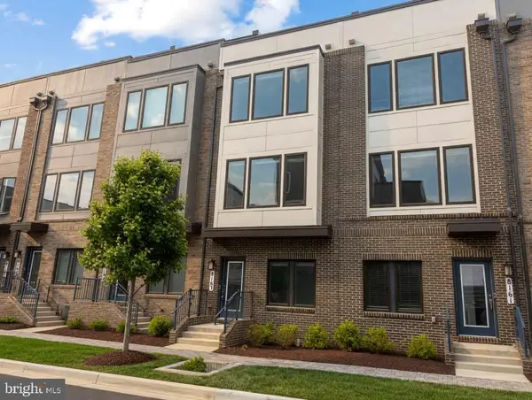 8163 Tompkins St, DERWOOD, MD 20855