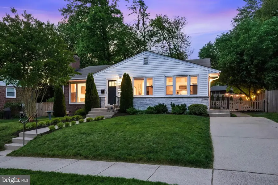 5211 Flanders Ave, Kensington, MD 20895 - #3
