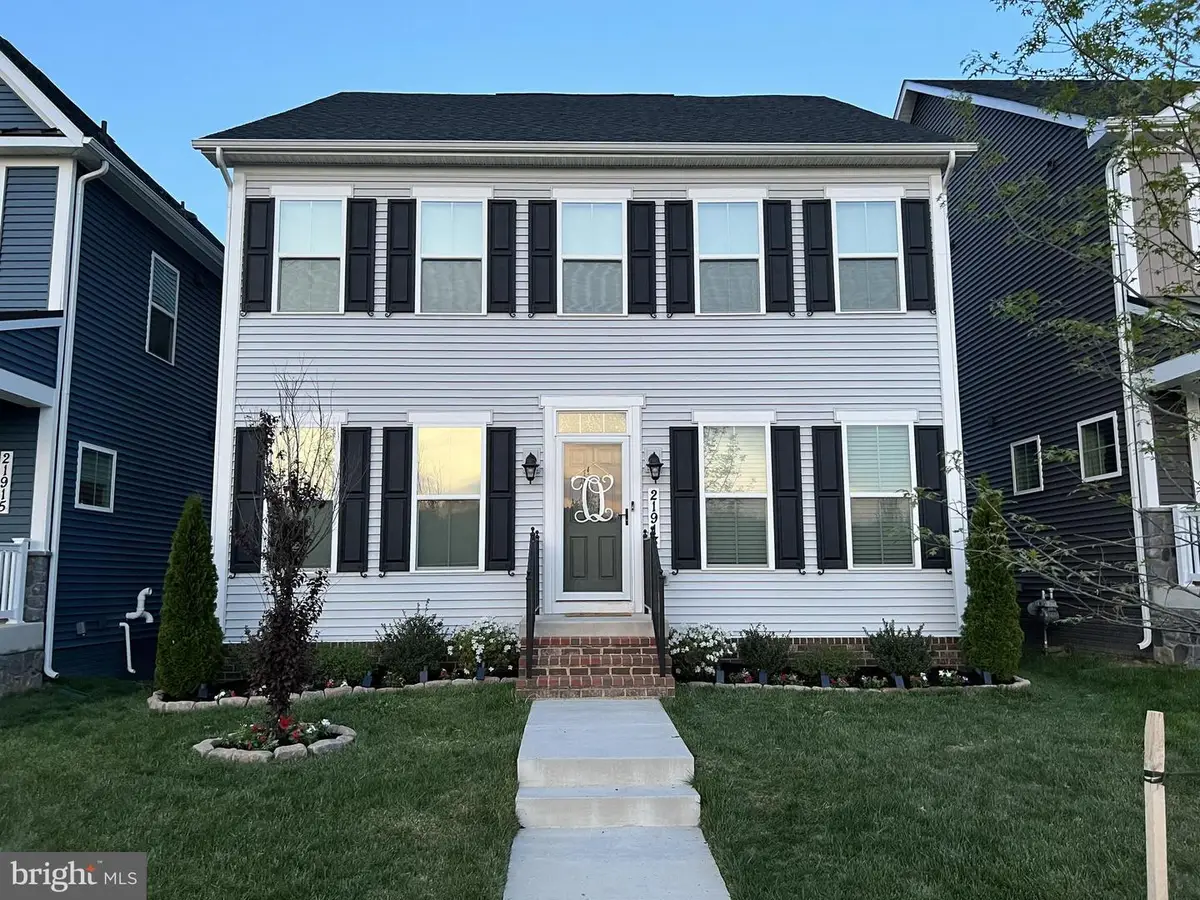 21913 Clarksburg Rd, Clarksburg, MD 20871 - #1