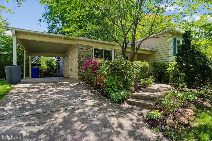 14403 Butternut Ct, Rockville, MD 20853 - #2