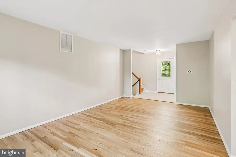14403 Butternut Ct, Rockville, MD 20853 - #3